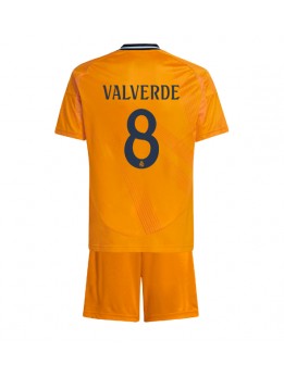 Real Madrid Federico Valverde #8 Replika Borta Kläder Barn 2024-25 Kortärmad (+ byxor)